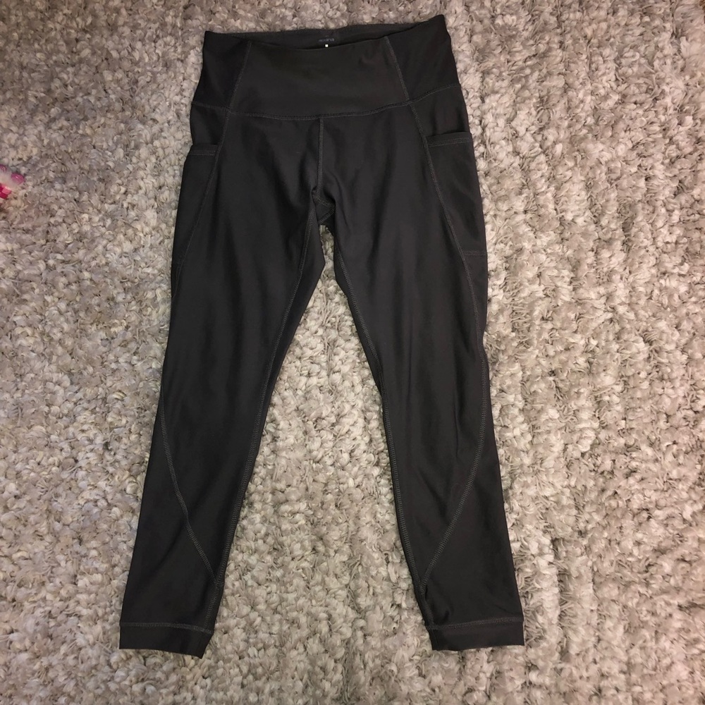 Grey apana leggings